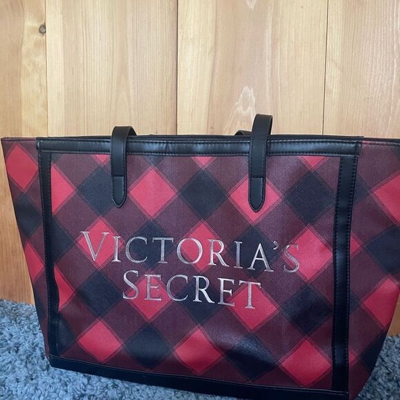 Victoria Secret Limited Edition Red Black Plaid Tote NWOT - Picture 1 of 4